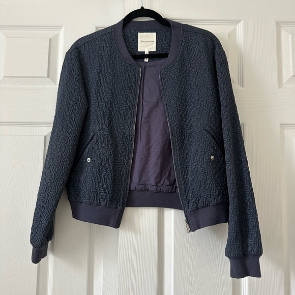 Navy blue bomber Jacket- Size S - Avec Les Filles - Picture 2 of 5
